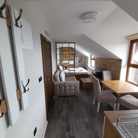 Milmari, Resort, Premier A52 & Parking Garage Free