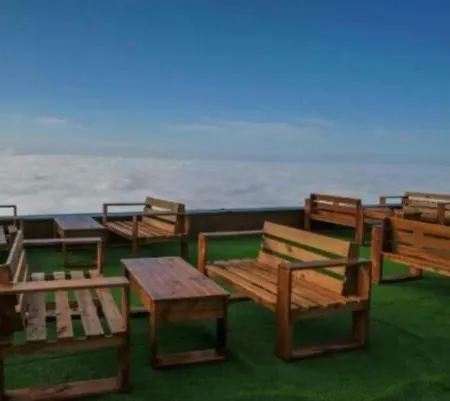 Milmari, Resort, Premier A52 & Parking Garage Free Apartmán Kopaonik