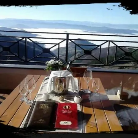 Milmari, Resort, Premier A52 & Parking Garage Free Apartmán