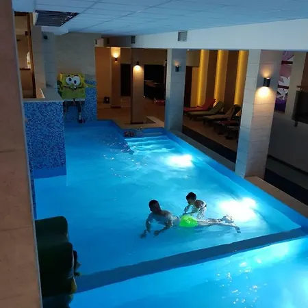 Milmari, Resort, Premier A52 & Parking Garage Free * Kopaonik