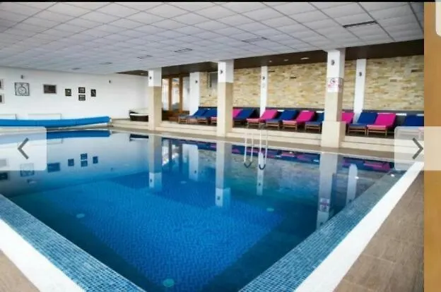 Milmari, Resort, Premier A52 & Parking Garage Free Kopaonik