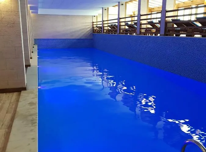 Milmari, Resort, Premier A52 & Parking Garage Free