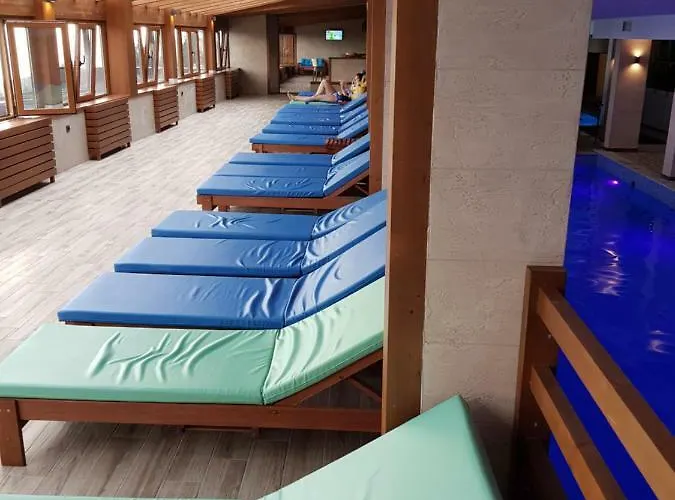 Milmari, Resort, Premier A52 & Parking Garage Free